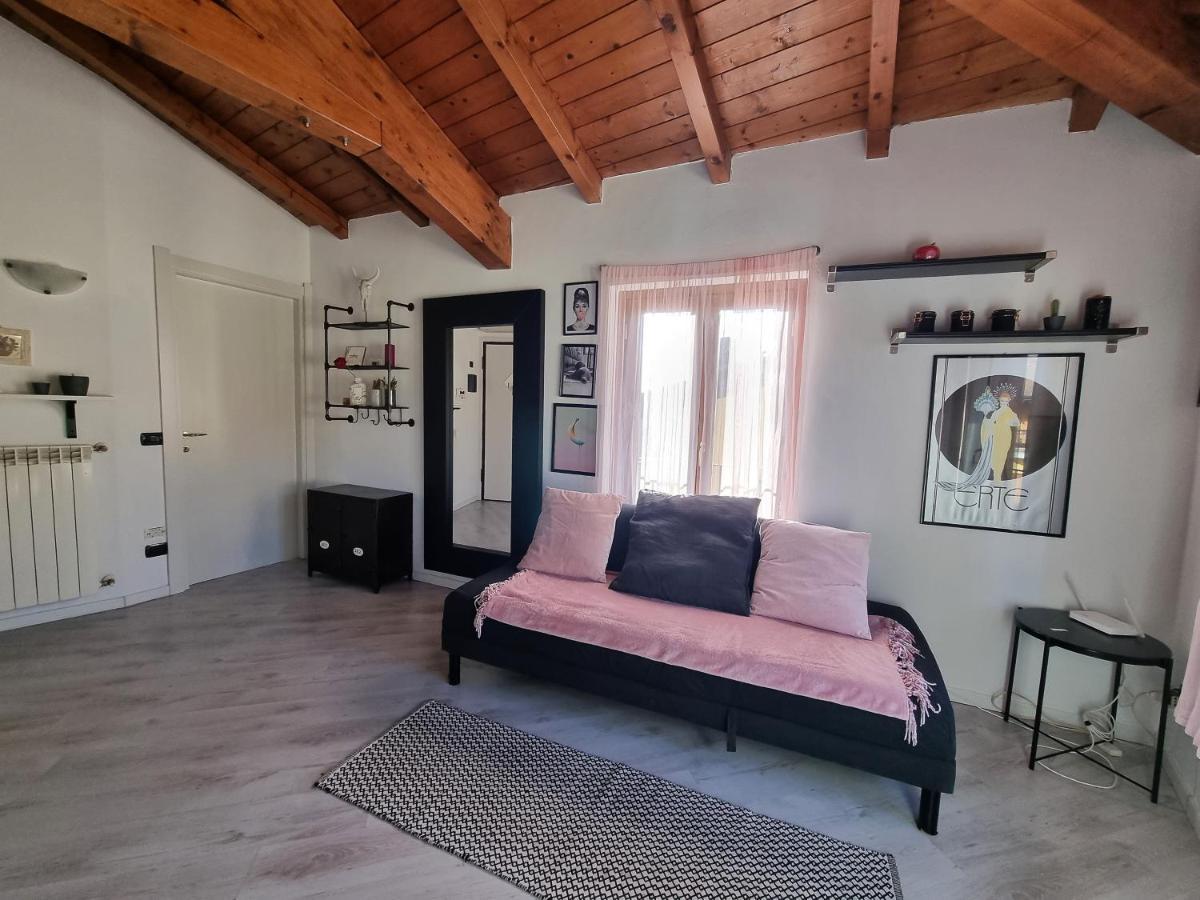 Francesca's Heart Desenzano-by Goccia Di Appartement Desenzano del Garda